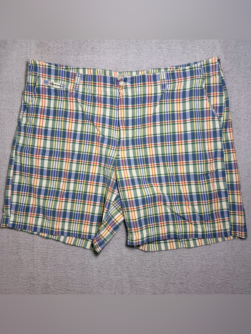 L.L Bean Chino Plaid Shorts Men’s 44” Waist Flat Front Multicolor Tartan Plaid
